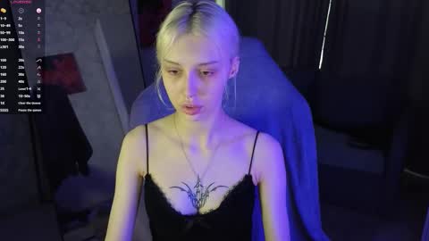 Violeta online show from 11-14-25, 10:25