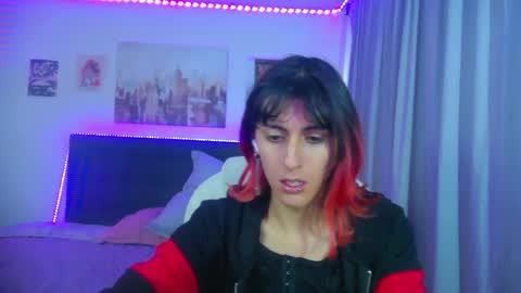 Snapshot of goth_minerva chatting on 04-27-26, 01:42 goth_minerva online show from 04-27-26, 01:42