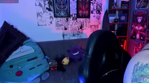 Engel   Please help me to reach 50 thumbs up online show from 02-12-26, 03:12