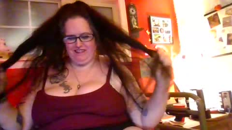 Snapshot of gothickmaiden chatting on 06-28-26, 02:06 GothickMaiden online show from 06-28-26, 02:06