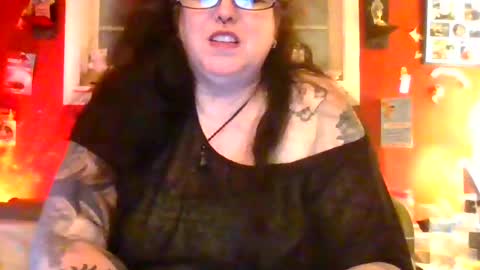 Snapshot of gothickmaiden chatting on 07-05-26, 04:19 GothickMaiden online show from 07-05-26, 04:19
