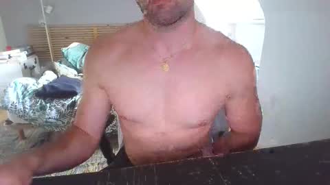 Snapshot of goura2000 chatting on 05-16-26, 01:54 goura2000 online show from 05-16-26, 01:54