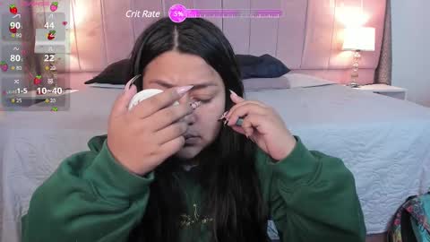 Snapshot of grace77_ chatting on 02-13-25, 12:32 Grace online show from 02-13-25, 12:32