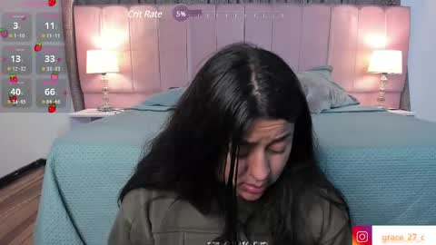 Snapshot of grace77_ chatting on 02-16-25, 12:43 Grace online show from 02-16-25, 12:43