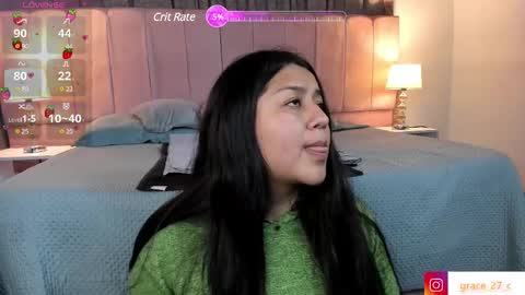 Snapshot of grace77_ chatting on 02-26-25, 03:41 Grace online show from 02-26-25, 03:41