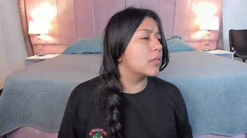 Snapshot of grace77_ chatting on 03-04-25, 12:55 Grace online show from 03-04-25, 12:55