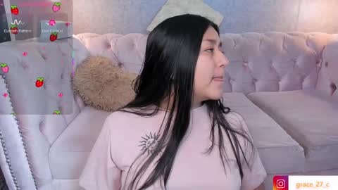 Snapshot of grace77_ chatting on 10-06-25, 09:29 Grace online show from 10-06-25, 09:29