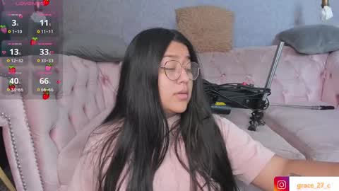 Snapshot of grace77_ chatting on 11-16-25, 01:28 Grace online show from 11-16-25, 01:28