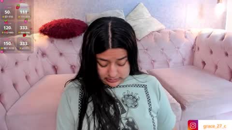 Snapshot of grace77_ chatting on 06-01-26, 12:29 Grace online show from 06-01-26, 12:29
