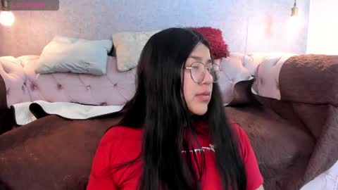 Snapshot of grace77_ chatting on 06-05-26, 12:33 Grace online show from 06-05-26, 12:33