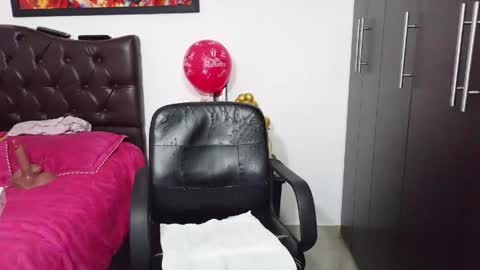 grace_mature_milf online show from 05-25-26, 12:44