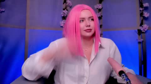 Snapshot of graceholly chatting on 01-12-25, 06:17 Hi call me Leia make me scream from 111155222333666999 online show from 01-12-25, 06:17