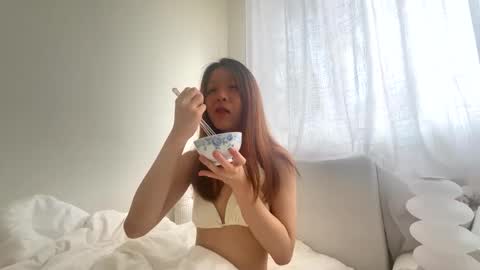 gracemeow online show from 11-03-25, 02:02