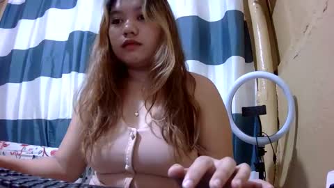 gracias2002 online show from 09-11-25, 10:15