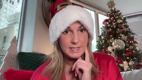 Snapshot of graciemae_baexx chatting on 12-10-24, 06:28 Gracie Mae online show from 12-10-24, 06:28