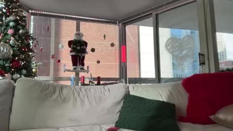 Snapshot of graciemae_baexx chatting on 12-21-24, 08:10 Gracie Mae online show from 12-21-24, 08:10
