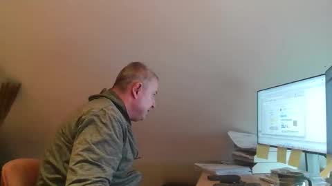 grau197077 online show from 02-12-26, 10:32