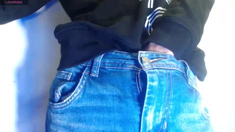 Gray online show from 01-17-26, 09:03