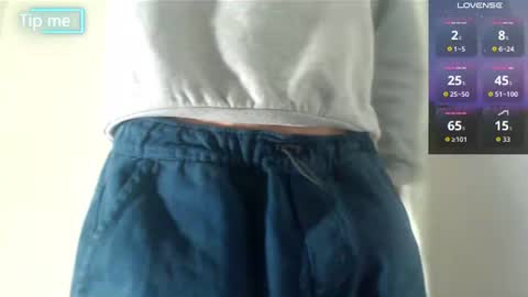 Snapshot of grayhorny chatting on 06-24-26, 05:12 Gray online show from 06-24-26, 05:12