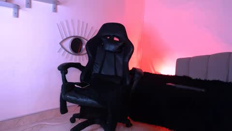 Snapshot of grecia_rouse chatting on 03-03-25, 12:15  GRECIA  online show from 03-03-25, 12:15