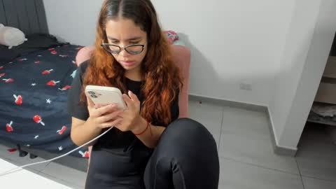 GreciaRuiz online show from 10-27-25, 11:31