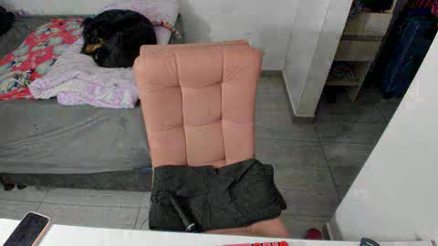 GreciaRuiz online show from 04-10-26, 12:27