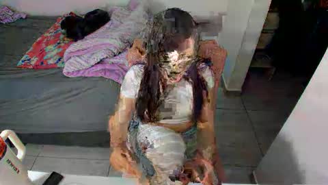 GreciaRuiz online show from 04-21-26, 03:02