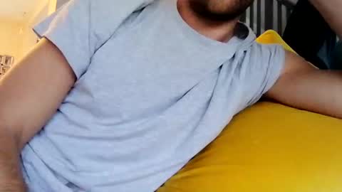 Snapshot of greendiamon chatting on 10-28-25, 12:19 greendiamon online show from 10-28-25, 12:19