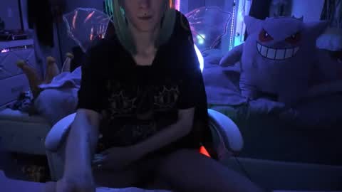 GreenEyedLovexo online show from 09-27-25, 04:50