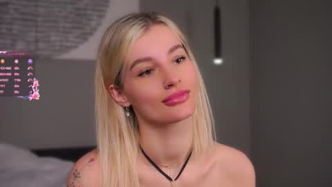 Snapshot of greengazon chatting on 02-04-26, 12:44 Kelly online show from 02-04-26, 12:44