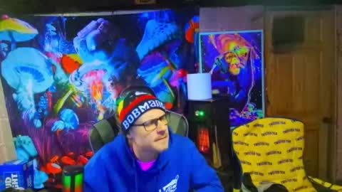 Greenlungs8195 online show from 02-11-25, 07:12