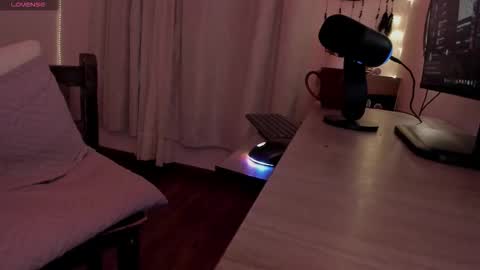 Medussa online show from 12-05-25, 04:10