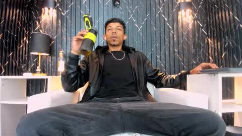 GregorySforza online show from 02-25-26, 07:45