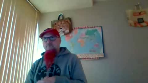 Snapshot of gregrev chatting on 04-25-26, 11:46 gregrev online show from 04-25-26, 11:46
