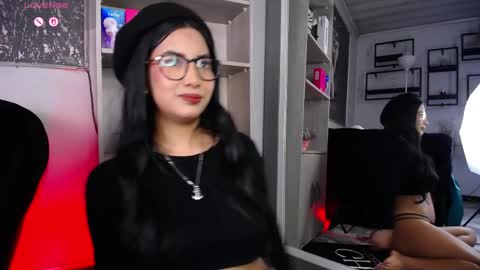 Gretel  online show from 04-10-26, 03:34