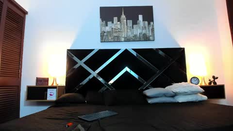 Benjamin online show from 04-12-26, 03:00