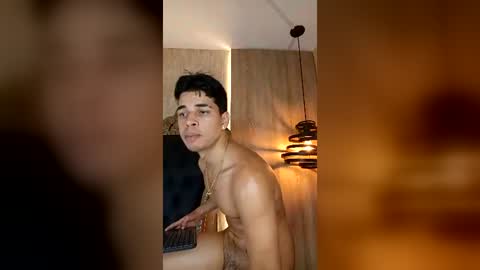 Benjamin online show from 08-06-26, 02:13