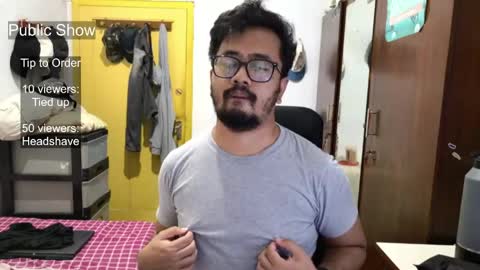 Grey Hardy Slave online show from 05-05-26, 03:42
