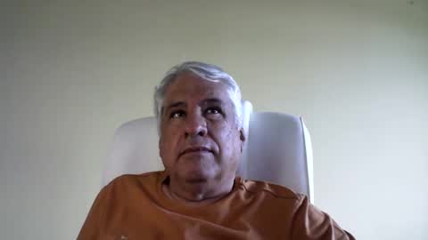 Snapshot of grisa01 chatting on 01-26-25, 12:11 grisa01 online show from 01-26-25, 12:11