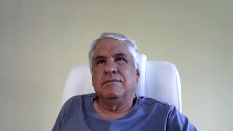 Snapshot of grisa01 chatting on 02-04-25, 12:22 grisa01 online show from 02-04-25, 12:22