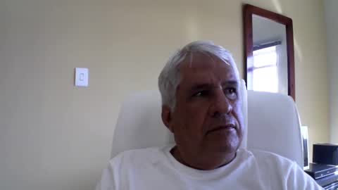 Snapshot of grisa01 chatting on 09-11-25, 06:30 grisa01 online show from 09-11-25, 06:30