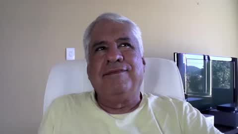 grisa01 online show from 05-02-26, 12:32
