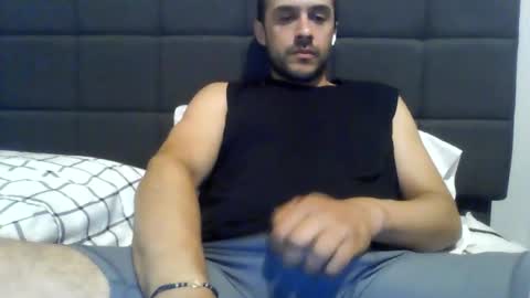 Snapshot of grnde789 chatting on 08-08-26, 03:30 grnde789 online show from 08-08-26, 03:30