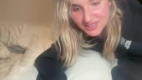 Snapshot of grrlgod chatting on 03-01-25, 05:20 grrlgod online show from 03-01-25, 05:20