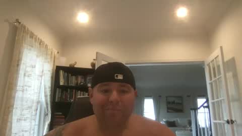 Snapshot of grubsneak chatting on 09-10-25, 04:07 John Blazingly online show from 09-10-25, 04:07