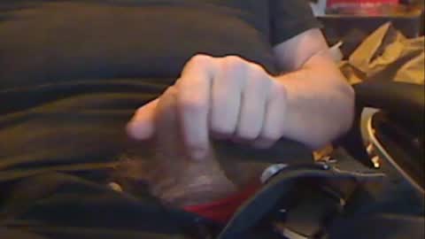 Snapshot of gruhahn chatting on 12-03-24, 05:31 DankMess online show from 12-03-24, 05:31