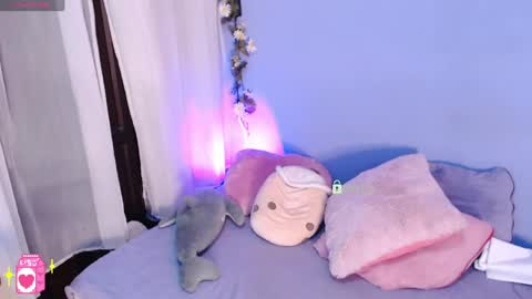 Snapshot of grumosa_velvet chatting on 05-19-26, 01:56 Grumosa velvet online show from 05-19-26, 01:56