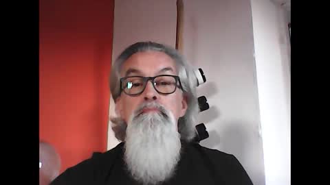 Snapshot of grybear60 chatting on 01-16-25, 04:07 Grybear online show from 01-16-25, 04:07