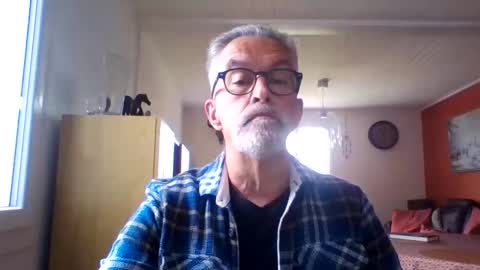 Grybear online show from 05-10-26, 10:53