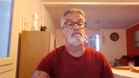 Snapshot of grybear60 chatting on 06-27-26, 12:22 Grybear online show from 06-27-26, 12:22